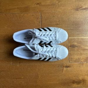 Adidas Superstar Tennis Shoes